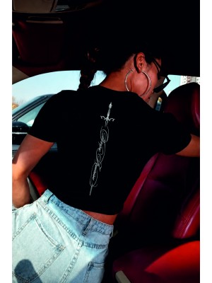 Luxury Script Crop